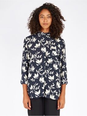 ✨GANNI✨Maxwell Crepe Blouse Vanilla Ice Bell Flower